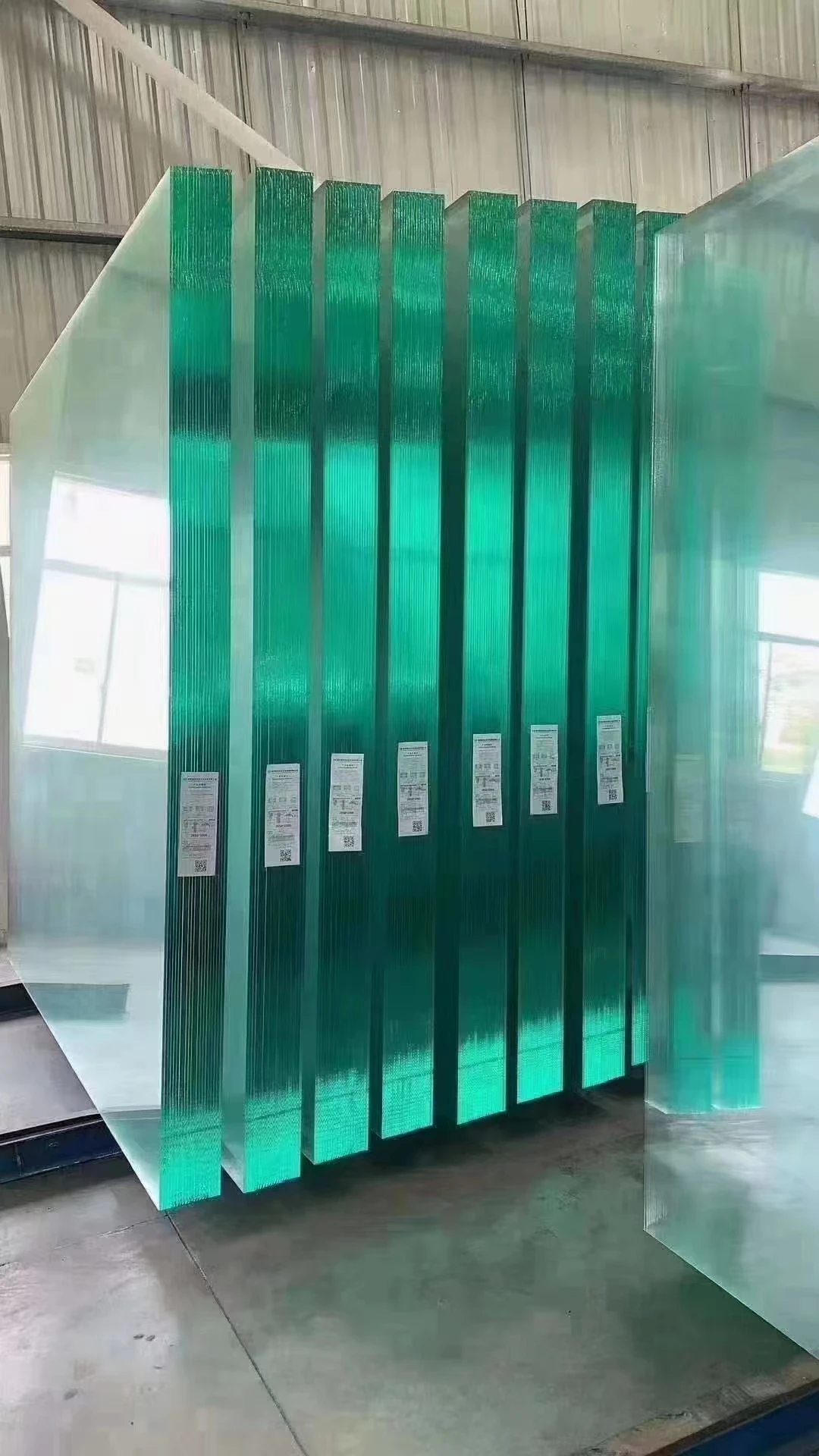 Design Features and Applications of Fluated Glass